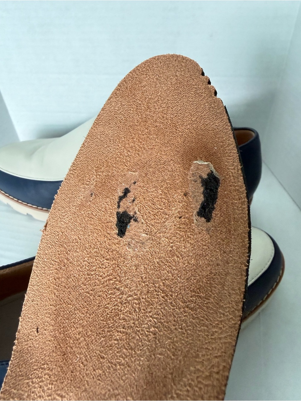 Vionic Kensley Loafer Women’s Size 7 Navy Cream Leather Platform Lug Rubber Sole - Picture 11 of 12